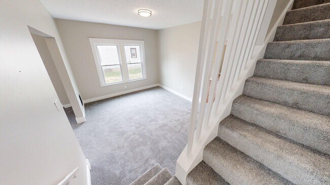 Building Photo - Madison/West Blvd neighborhood: 3 bedroom/1 bath single family home.