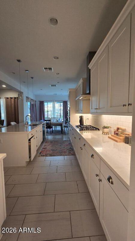 Building Photo - 16512 S 8th Way