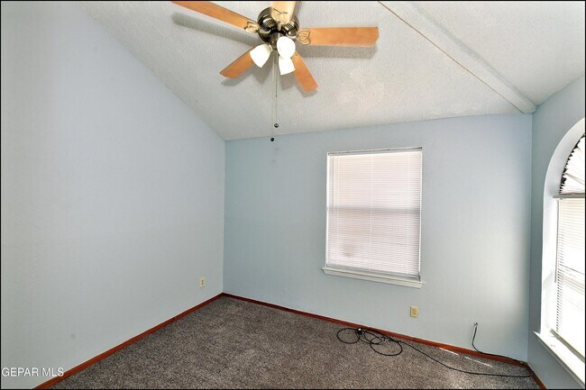 Building Photo - 11051 Rockdale St