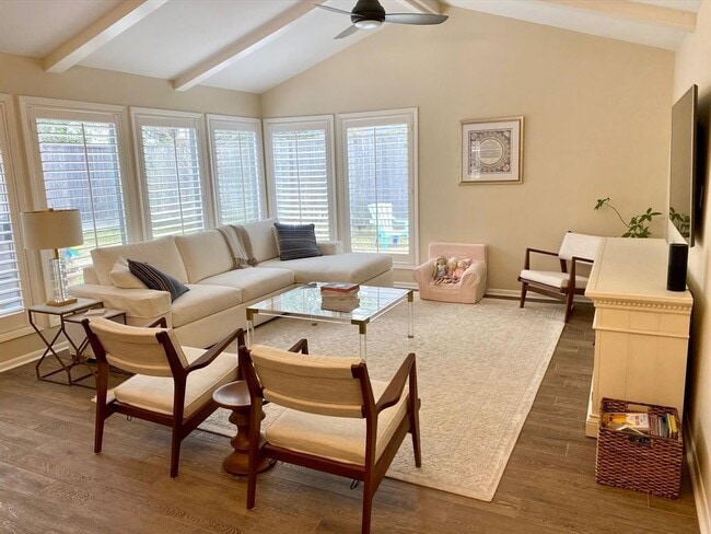 Building Photo - 4223 Lehigh Ave