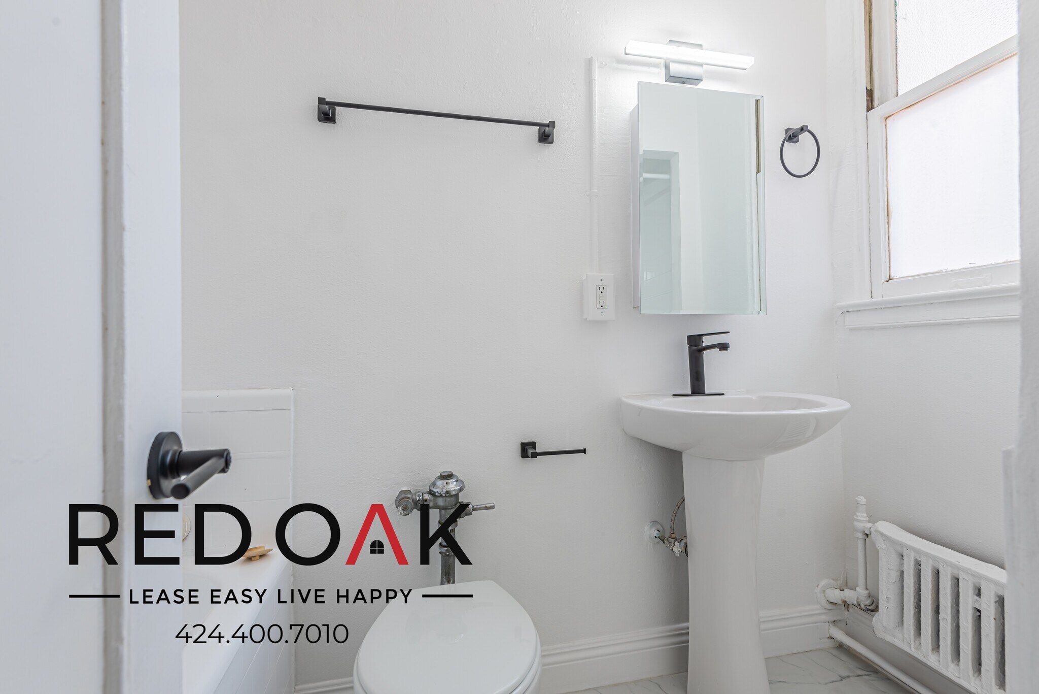 Building Photo - 3471 5th St