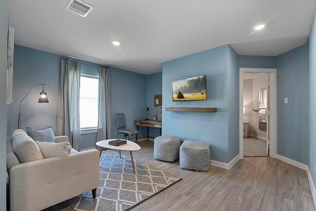 Building Photo - 21110 Bella Coral Dr