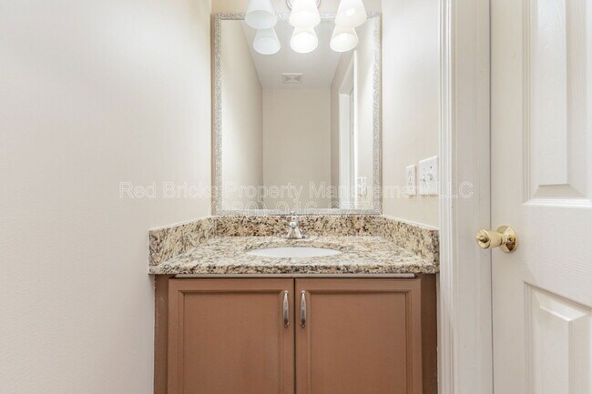 Building Photo - 9626 Kenneth Glenn Dr