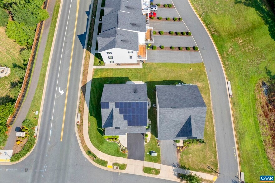 Building Photo - 3007 Sun Valley Dr