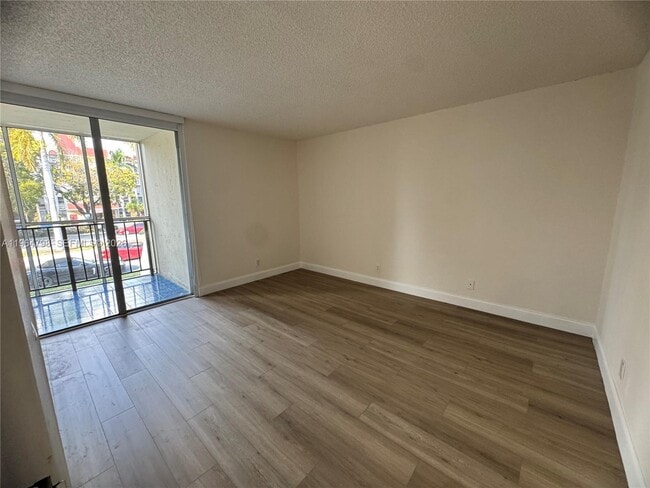 Building Photo - 2000 Atlantic Shores Blvd