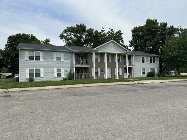 Building Photo - 2022 N Section St