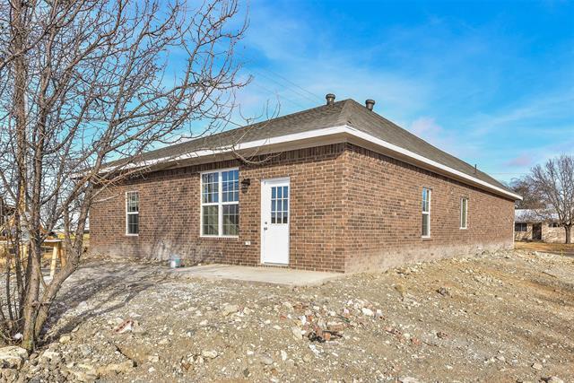 Building Photo - 8413 Downe Dr