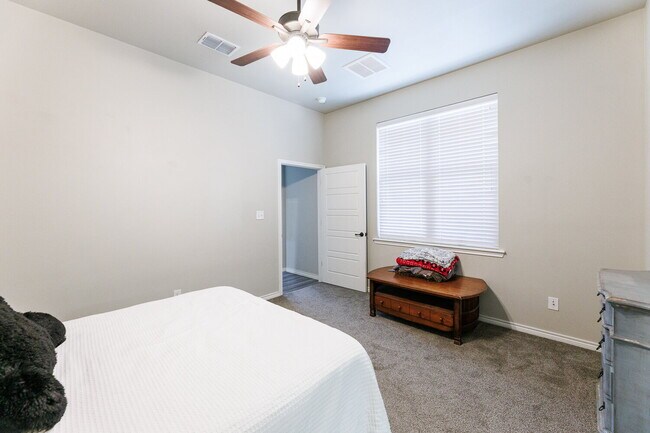 Building Photo - Spacious 4 Bed Home Near Frenship Schools | Modern Build | 2022 Construction