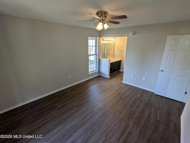 Building Photo - 10257 Palmer Dr