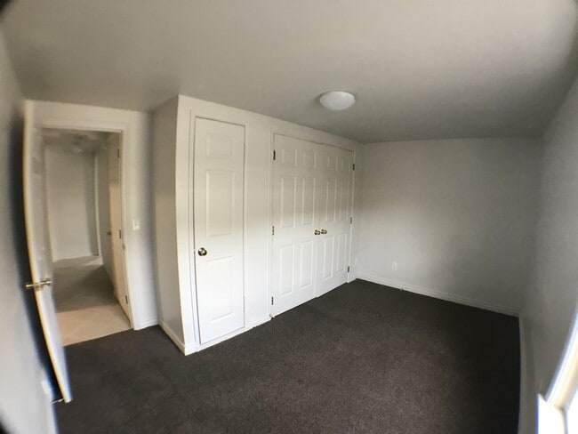 Building Photo - 244 S 1135 W