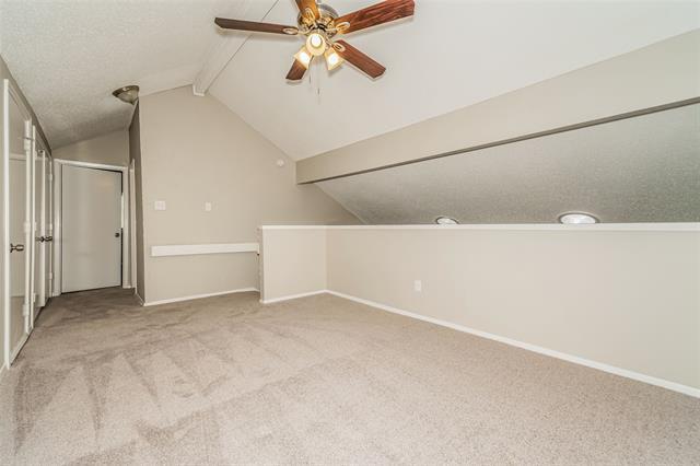 Building Photo - 637 Buffalo Bend