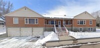 Building Photo - 675 5th St