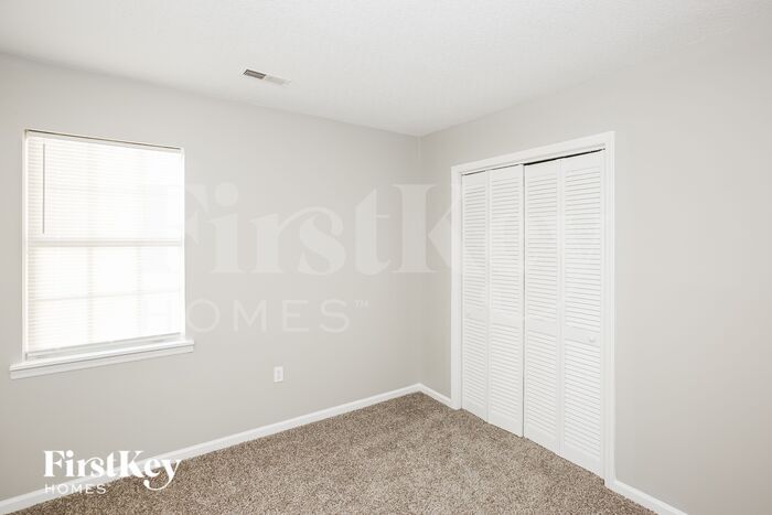 Building Photo - 12300 Danby Rd