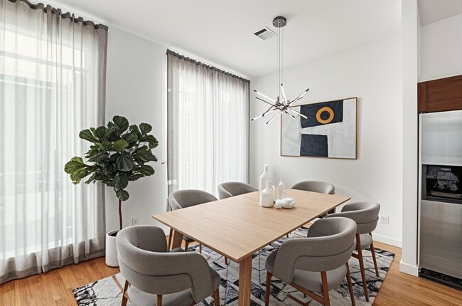 Building Photo - 5712 Winsome Ln