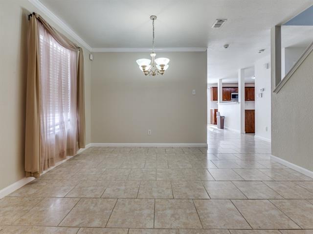 Building Photo - 740 Lovern St