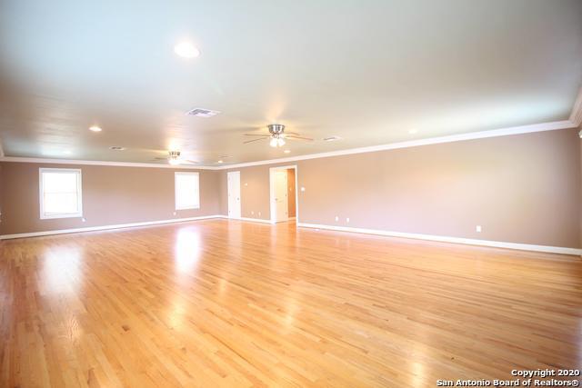 Building Photo - 307 Ridgemont Ave