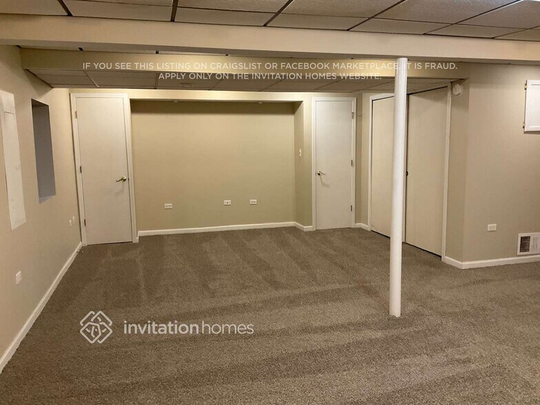 Building Photo - 5101 171st St