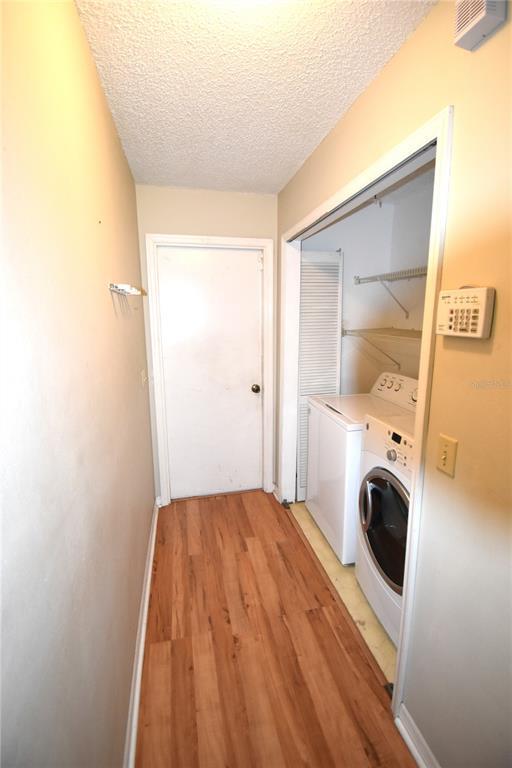 Building Photo - 9109 Queen Elizabeth Ct