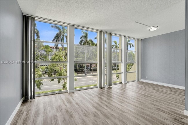 Building Photo - 2000 Atlantic Shores Blvd