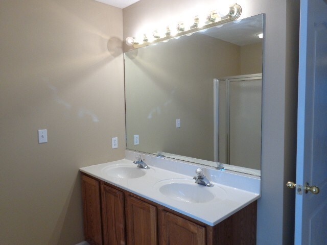 Building Photo - 2276 Pewter Dr