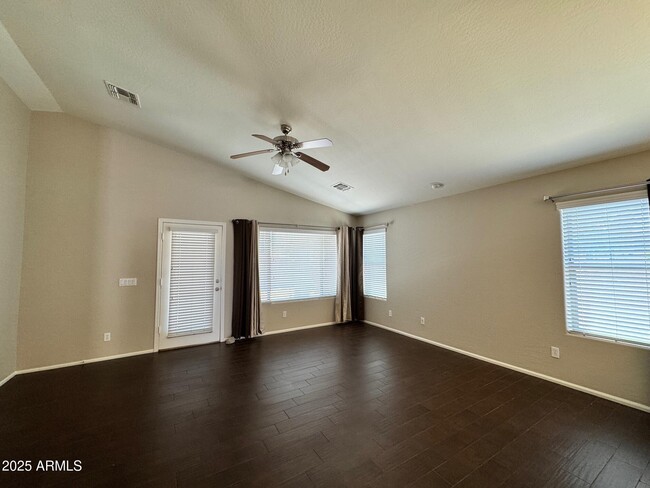 Building Photo - 44879 W Desert Garden Rd