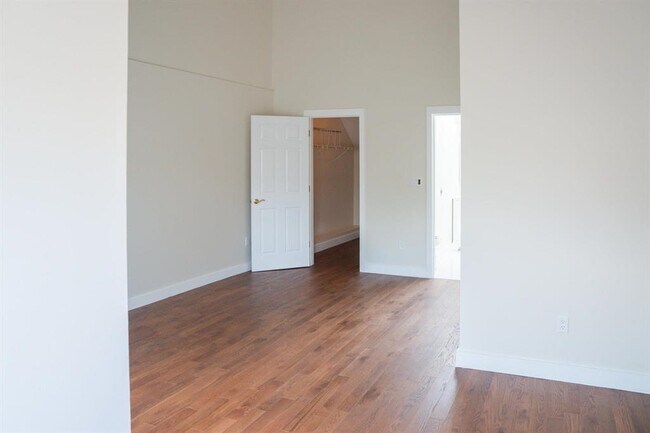 Building Photo - 57 Green Heron Ln