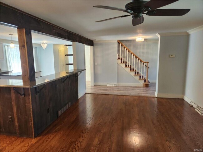 Building Photo - 603 Hamilton Pkwy