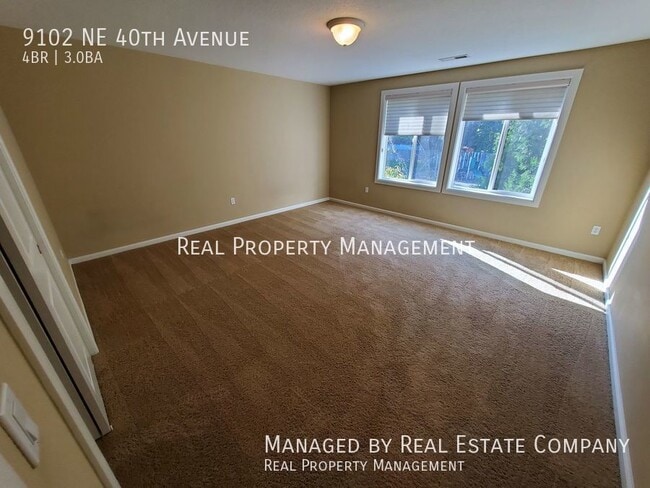 Building Photo - 9102 NE 40th Ave