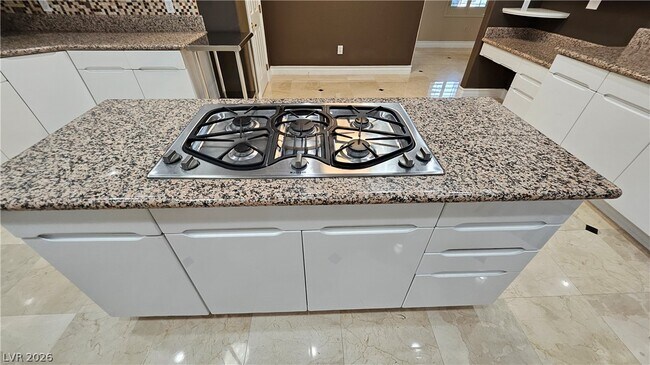 Building Photo - 2101 Grand Island Ct