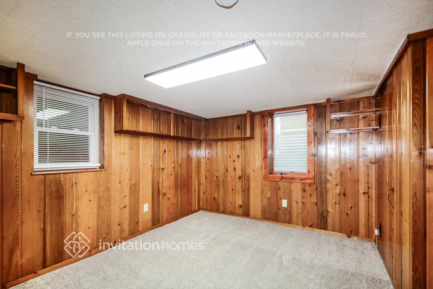 Building Photo - 7228 Harriet Ave