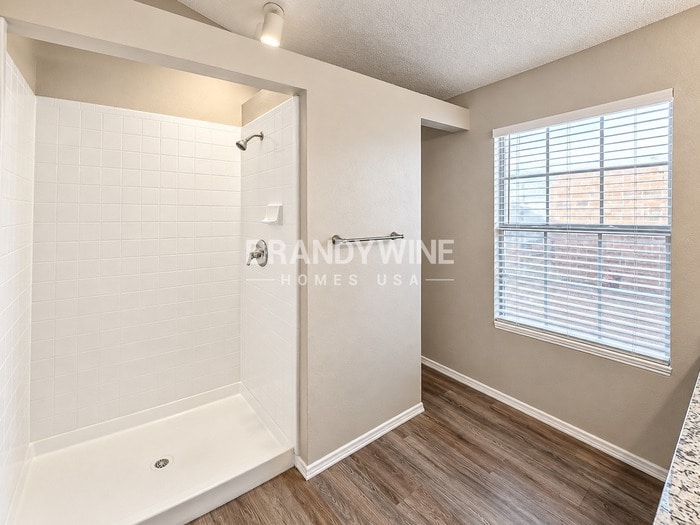 Building Photo - 2616 Harvest Moon Dr