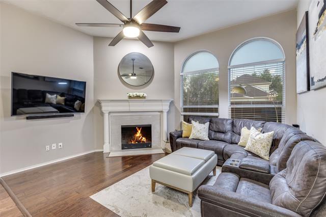 Building Photo - 2013 Knights Ct