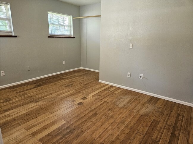 Building Photo - 1518 2nd St