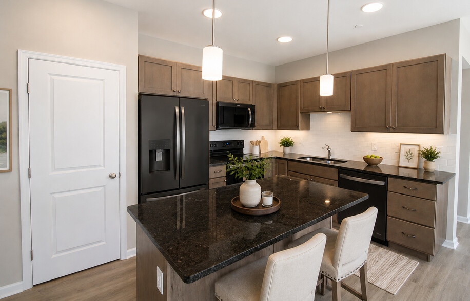 Building Photo - Lincoln Center Townhomes