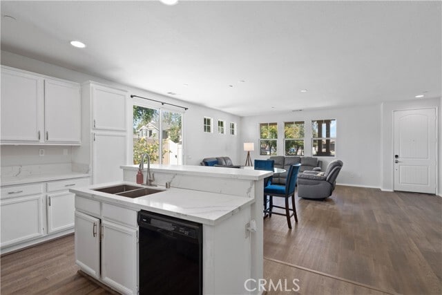 Building Photo - 10895 Sinclare Cir