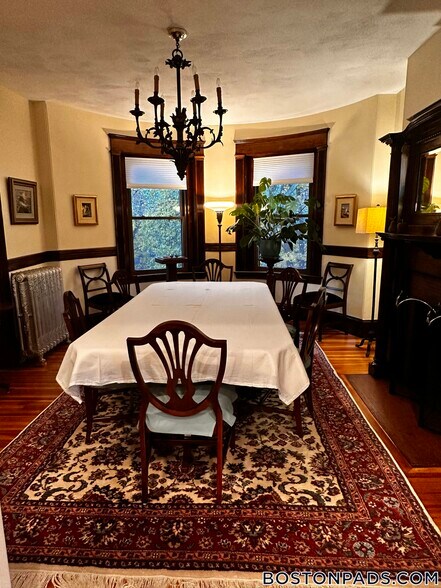 Building Photo - 24 Beaufort Rd