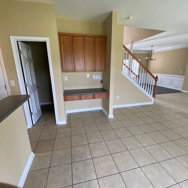 Building Photo - Plum Creek 4Br 2.5Ba