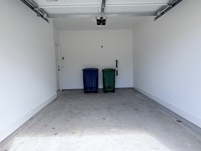 Building Photo - Brand-New 3BR Townhome with Garage in Clayton Crossing