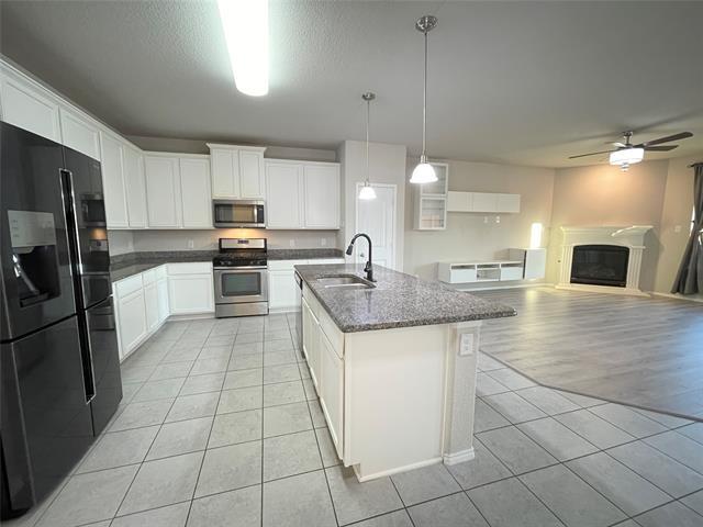 Building Photo - 1724 Lone Lynx Wy