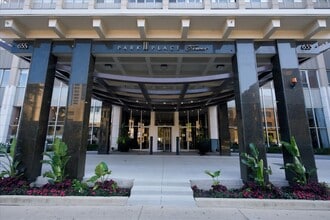 Building Photo - 655 W Irving Park Rd