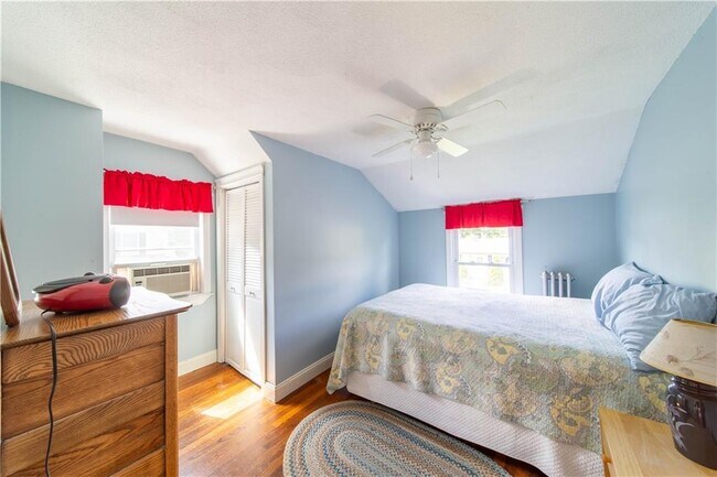 Building Photo - 283 Tidewater Dr