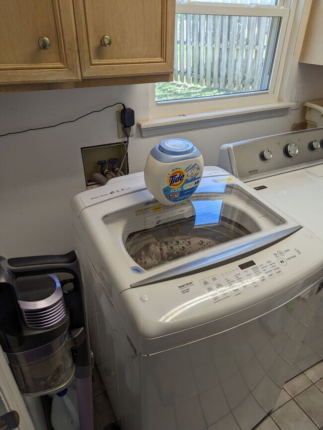 Building Photo - Spacious 4BR in Evans with Garage, Large Backyard, and Deck