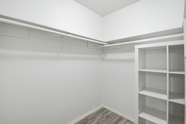 Building Photo - 2601 S Braeswood Blvd