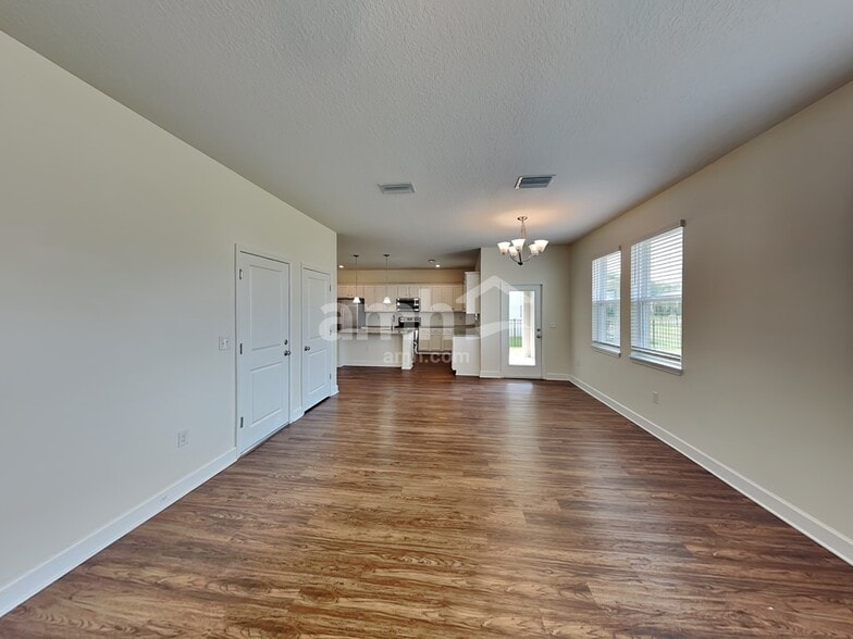 Building Photo - 408 Pine Terrace Dr