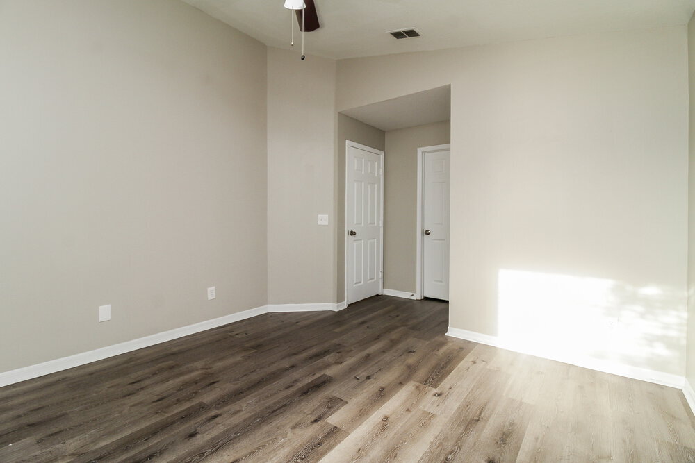 Building Photo - 1525 Sunset View Cir