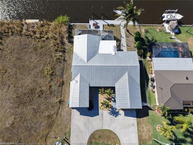 Building Photo - 4916 Viceroy St