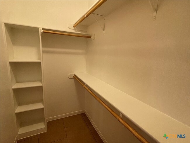 Building Photo - 4509 Cambridge Dr