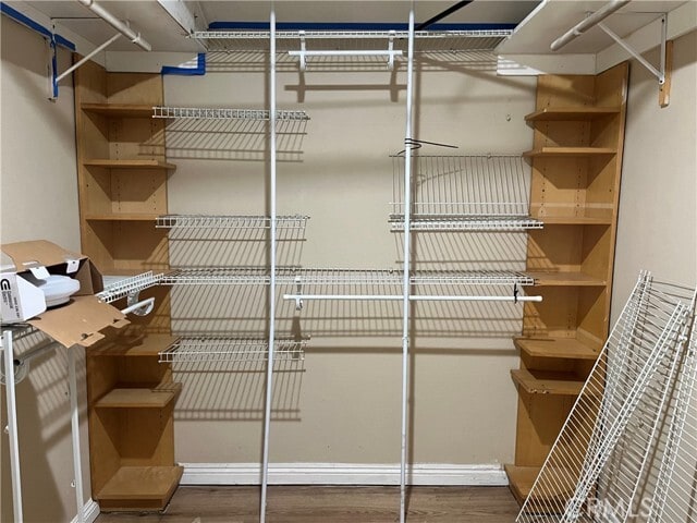 Building Photo - 135 Flower St