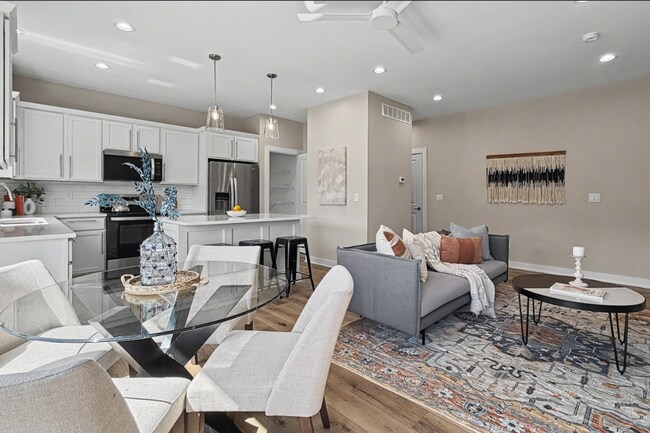 Building Photo - Luxury New Construction Townhome with Attached 2 Car Garage!