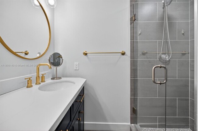 Building Photo - 2701 27th Ct